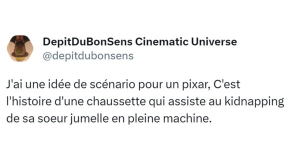 Image de couverture de l'article : 14 tweets sur les chaussettes, le vêtement mal aimé de l’été