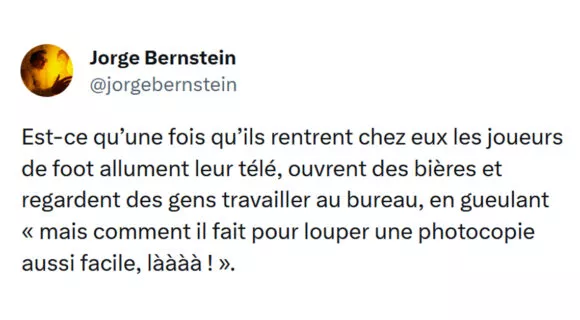 Image de couverture de l'article : Les 15 meilleurs tweets sur la photocopieuse, encore un bourrage papier et allez !