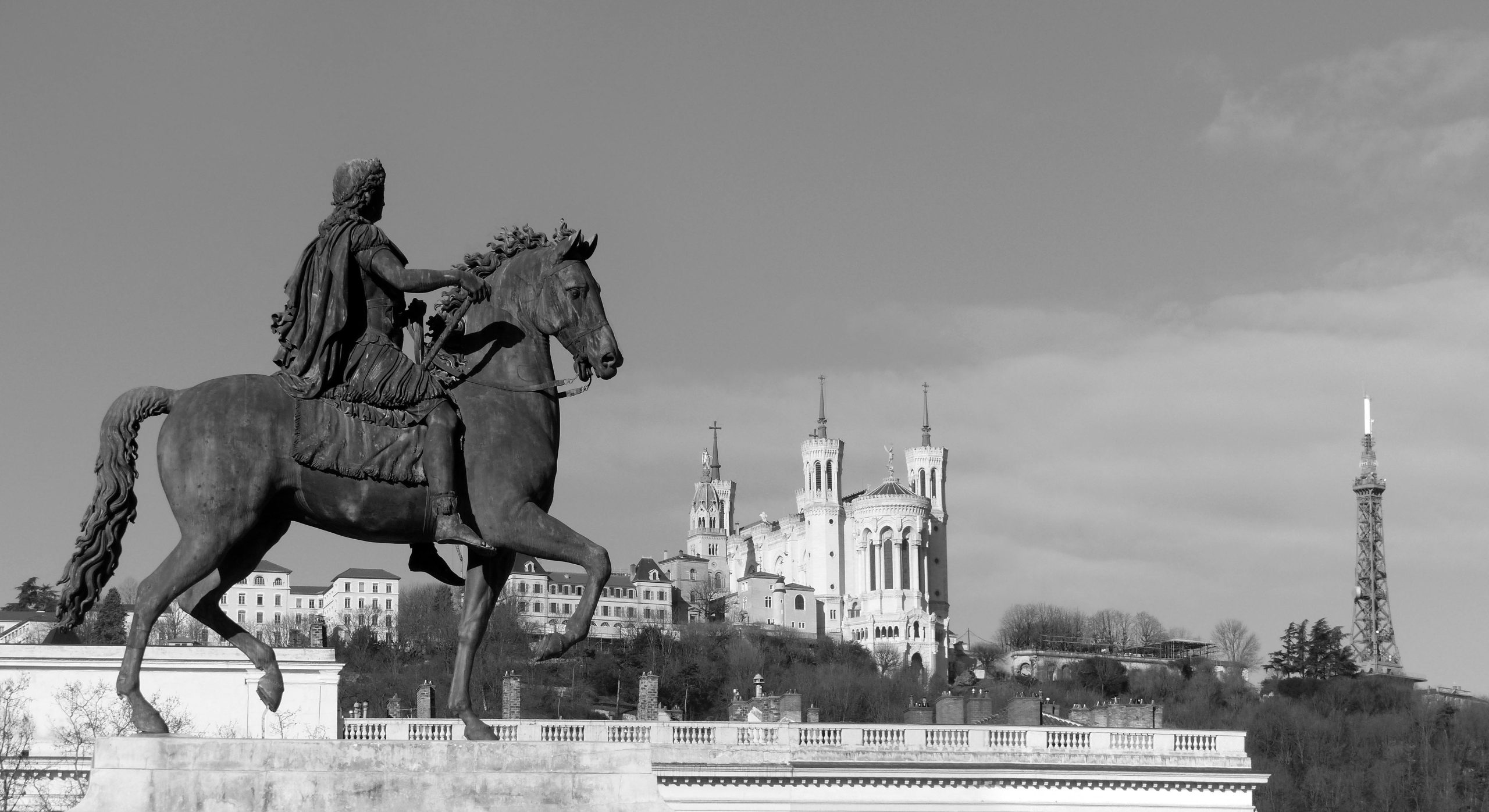 lyon place bellecour